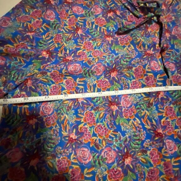 Rose + Olive boho pastel flowers top with ballon sleeves Sz M - Picture 9 of 13